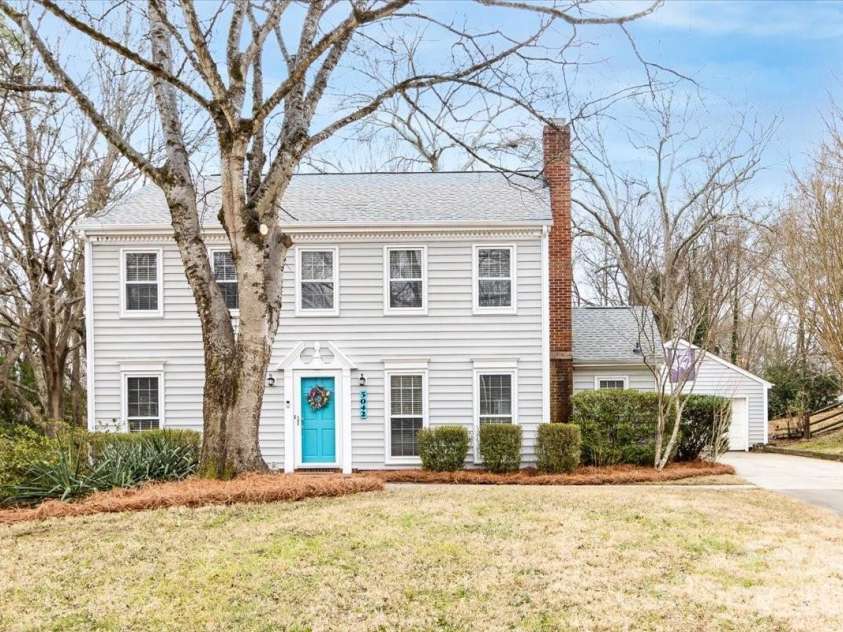 5042 Virginian Lane, Charlotte, NC 28226.  MLS# CAR4345660, YatesRealty ID 2042. 