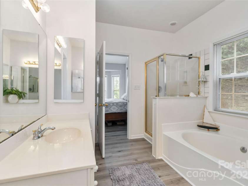 7704 Ninth Fairway Lane, Mint Hill, NC 28227.  MLS# CAR4267210, YatesRealty ID 20421. 