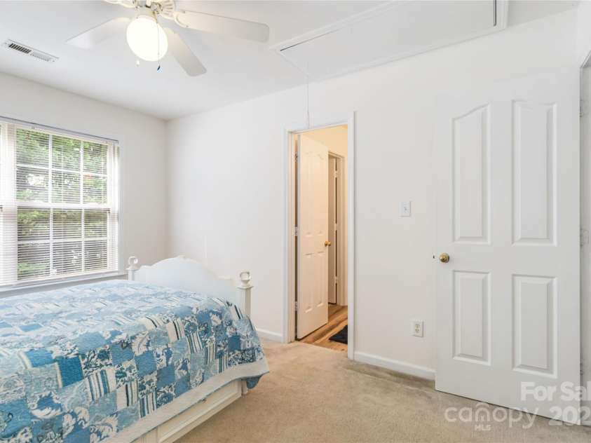 7704 Ninth Fairway Lane, Mint Hill, NC 28227.  MLS# CAR4267210, YatesRealty ID 20421. 