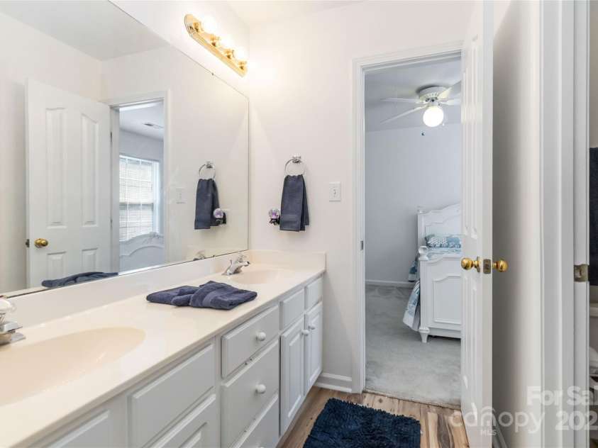 7704 Ninth Fairway Lane, Mint Hill, NC 28227.  MLS# CAR4267210, YatesRealty ID 20421. 