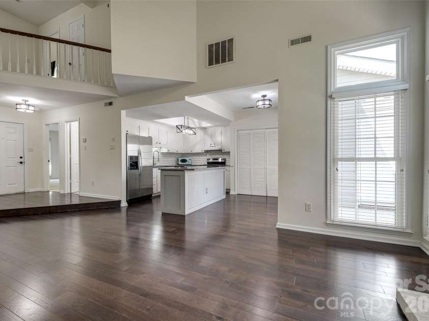 9235 Vicksburg Park Court, Charlotte, NC 28210.  MLS# CAR4378830, YatesRealty ID 20421. 