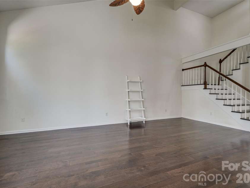 9235 Vicksburg Park Court, Charlotte, NC 28210.  MLS# CAR4378830, YatesRealty ID 20421. 