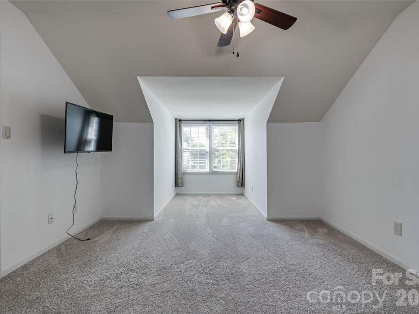9235 Vicksburg Park Court, Charlotte, NC 28210.  MLS# CAR4378830, YatesRealty ID 20421. 