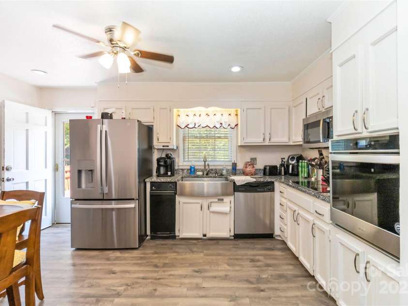 1104 Colony Court, Gastonia, NC 28056.  MLS# CAR4261159, YatesRealty ID 20422. 