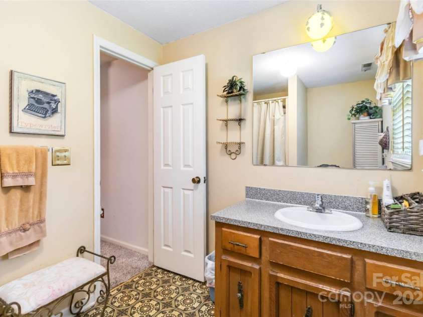1104 Colony Court, Gastonia, NC 28056.  MLS# CAR4261159, YatesRealty ID 20422. 