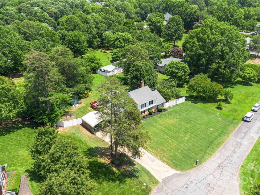 1104 Colony Court, Gastonia, NC 28056.  MLS# CAR4261159, YatesRealty ID 20422. 