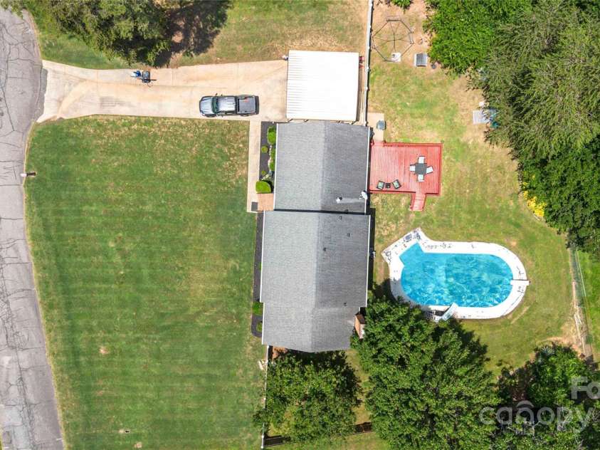 1104 Colony Court, Gastonia, NC 28056.  MLS# CAR4261159, YatesRealty ID 20422. 