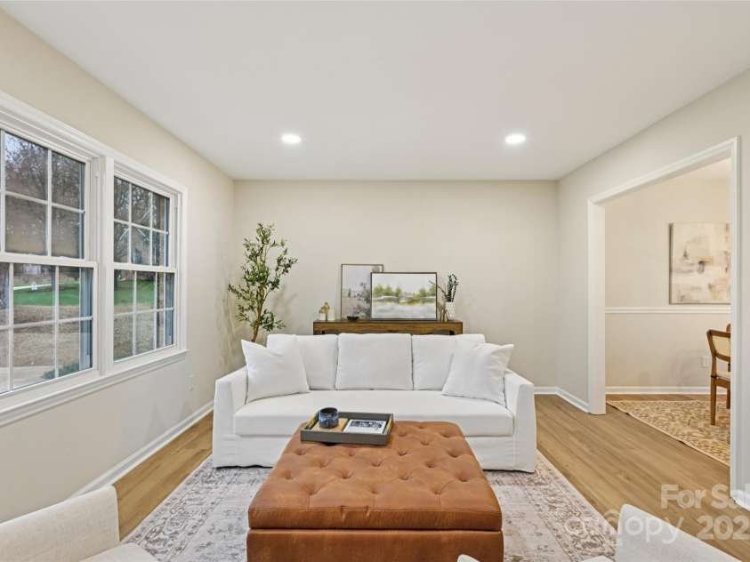 1104 Colony Court, Gastonia, NC 28056.  MLS# CAR4327362, YatesRealty ID 20422. 