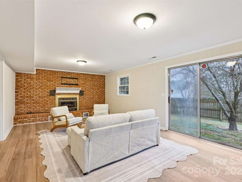 1104 Colony Court, Gastonia, NC 28056.  MLS# CAR4327362, YatesRealty ID 20422. 