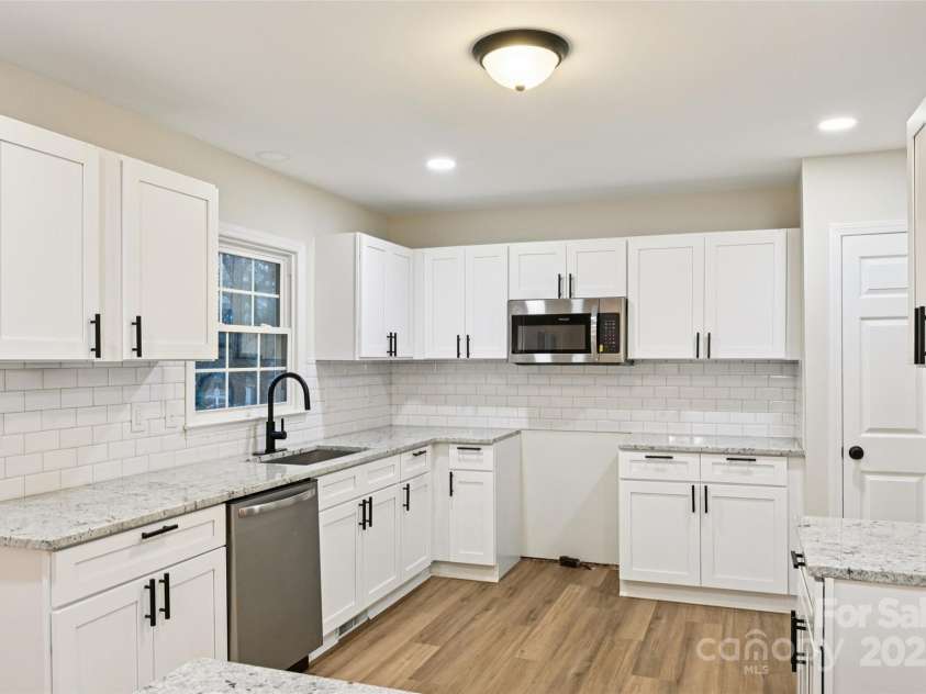 1104 Colony Court, Gastonia, NC 28056.  MLS# CAR4327362, YatesRealty ID 20422. 