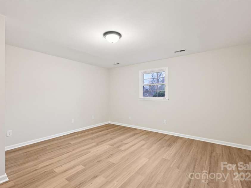 1104 Colony Court, Gastonia, NC 28056.  MLS# CAR4327362, YatesRealty ID 20422. 