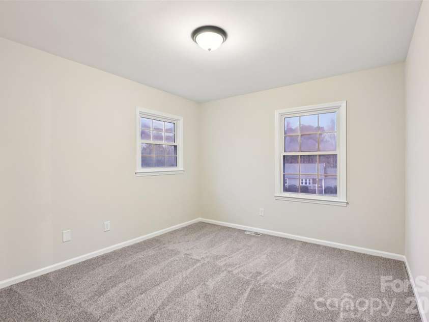 1104 Colony Court, Gastonia, NC 28056.  MLS# CAR4327362, YatesRealty ID 20422. 