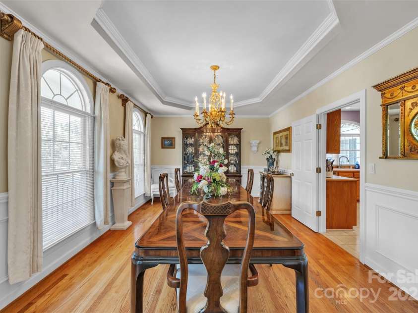 129 Renaissance Place, Statesville, NC 28625.  MLS# CAR4258581, YatesRealty ID 20424. 