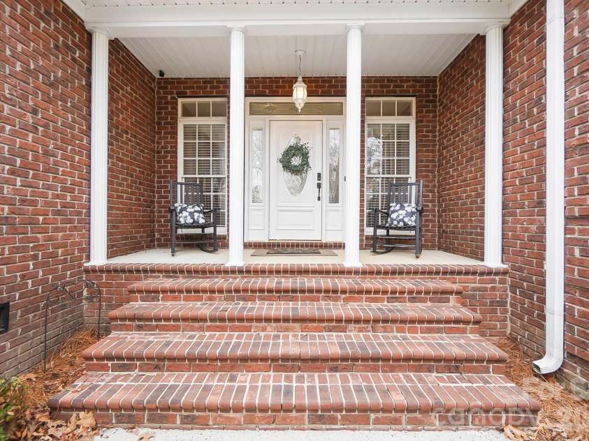 135 Water Oak Lane, Stanfield, NC 28163.  MLS# CAR4345209, YatesRealty ID 20426. 