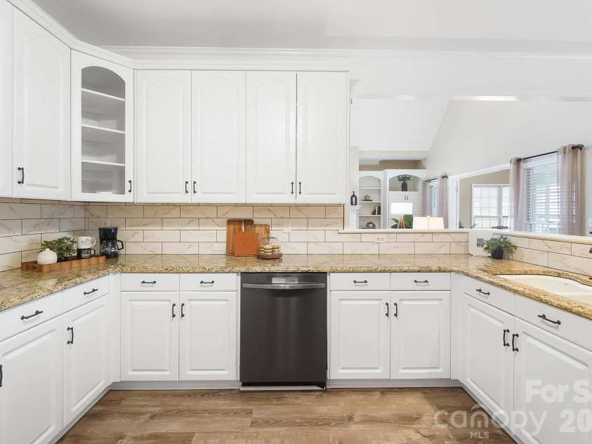 135 Water Oak Lane, Stanfield, NC 28163.  MLS# CAR4345209, YatesRealty ID 20426. 