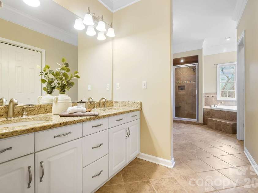 135 Water Oak Lane, Stanfield, NC 28163.  MLS# CAR4345209, YatesRealty ID 20426. 