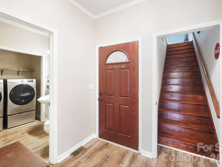 135 Water Oak Lane, Stanfield, NC 28163.  MLS# CAR4345209, YatesRealty ID 20426. 