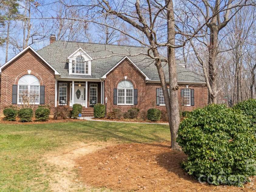 135 Water Oak Lane, Stanfield, NC 28163.  MLS# CAR4345209, YatesRealty ID 20426. 