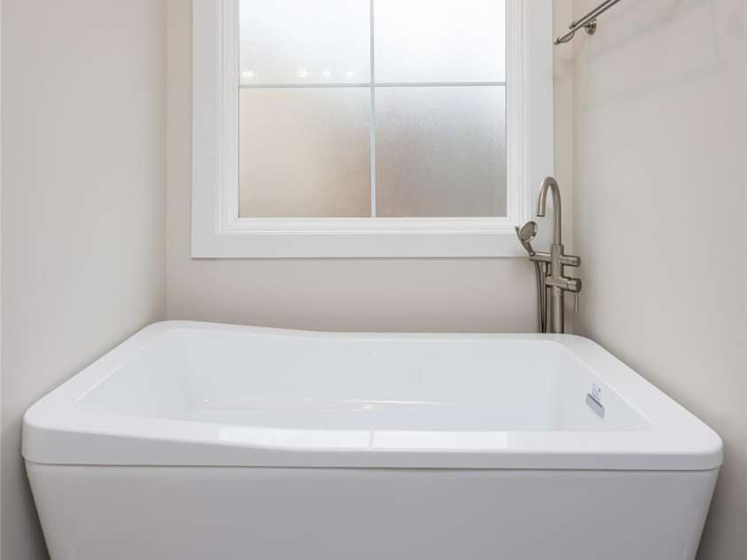 224 Country Drive, Mars Hill, NC 28754.  MLS# CAR4319713, YatesRealty ID 20426. 