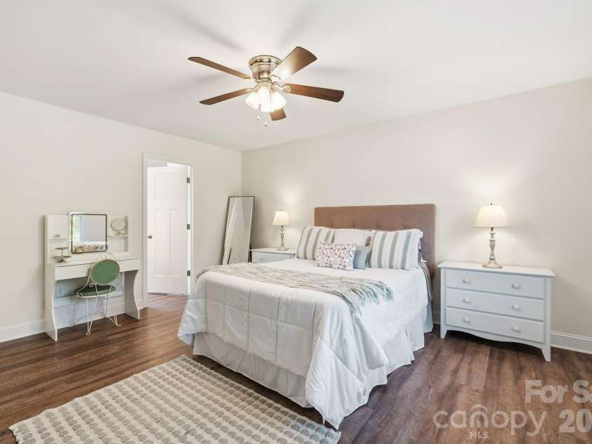 3923 Ritchie Road, Lincolnton, NC 28092.  MLS# CAR4367726, YatesRealty ID 20427. 