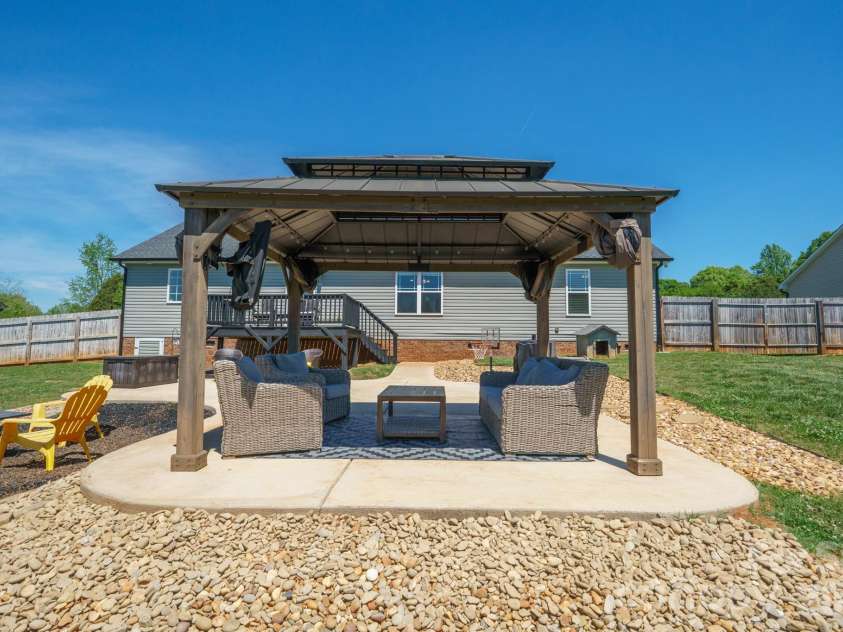 3923 Ritchie Road, Lincolnton, NC 28092.  MLS# CAR4367726, YatesRealty ID 20427. 