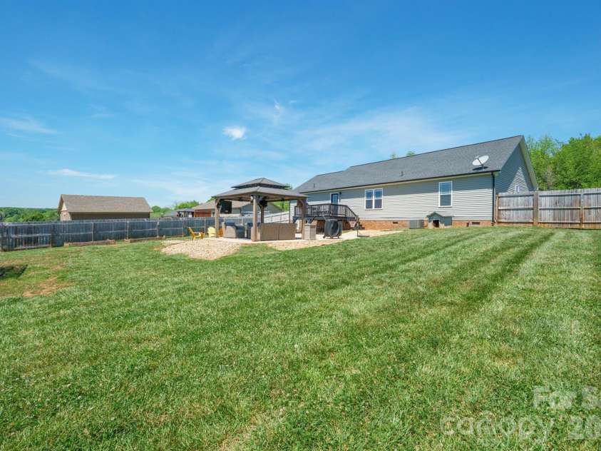 3923 Ritchie Road, Lincolnton, NC 28092.  MLS# CAR4367726, YatesRealty ID 20427. 