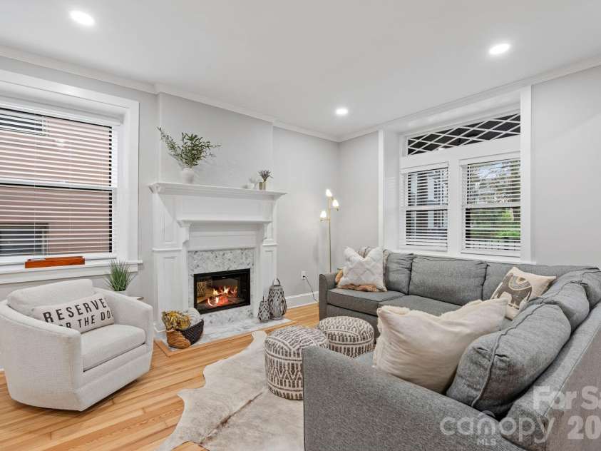 134 Biltmore Avenue, Asheville, NC 28801.  MLS# CAR4375407, YatesRealty ID 20428. 