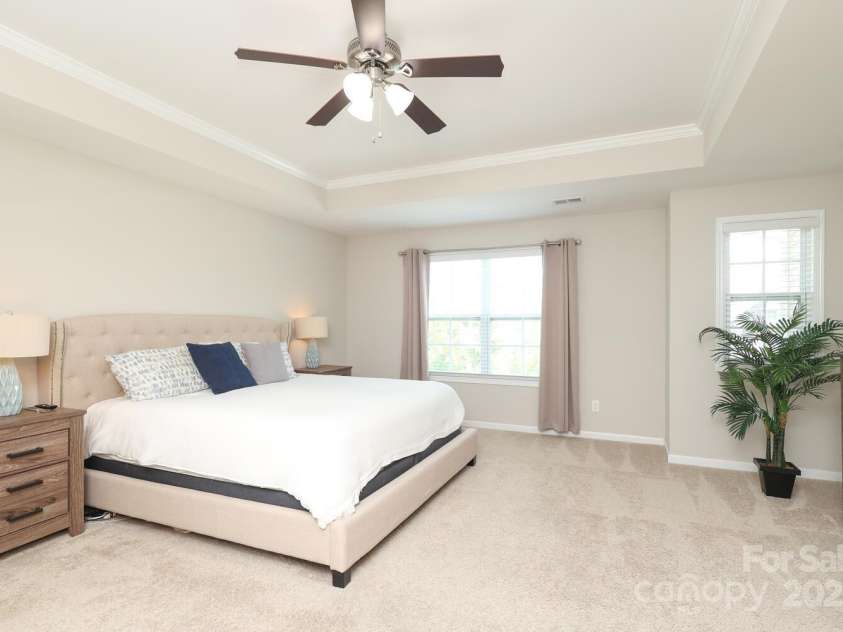 8317 Dallas Bay Road, Charlotte, NC 28278.  MLS# CAR4256000, YatesRealty ID 20428. Primary Bedroom