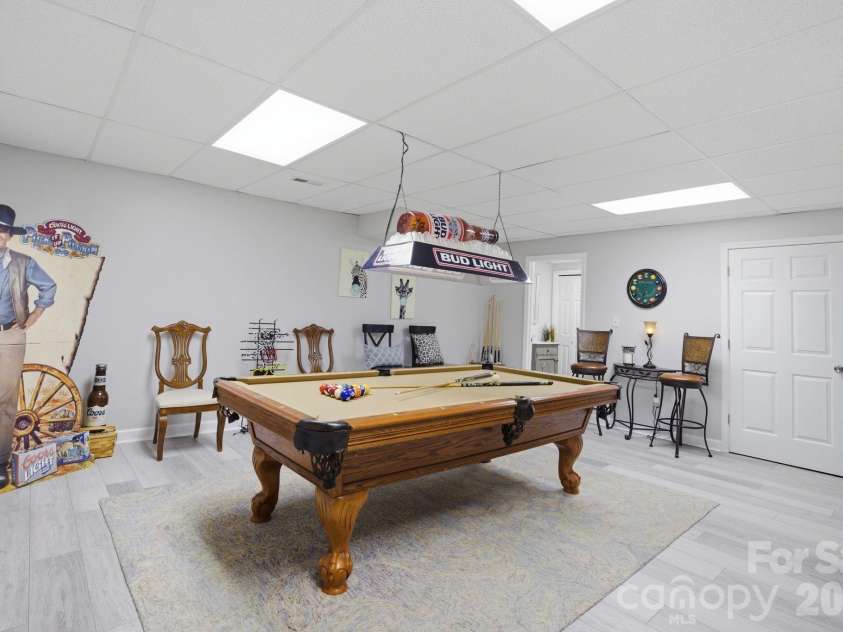 819 Hickory Point Drive, Lexington, NC 27292.  MLS# CAR4375539, YatesRealty ID 20429. 