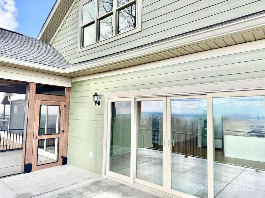 1387 River Club Ridge, Lenoir, NC 28645.  MLS# CAR4156578, YatesRealty ID 2043. 