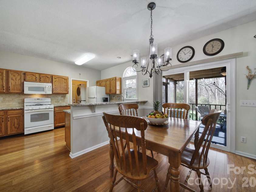 1643 Bridal Trail, Rock Hill, SC 29732.  MLS# CAR4354910, YatesRealty ID 20430. 