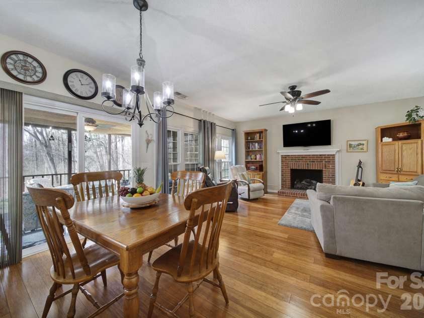 1643 Bridal Trail, Rock Hill, SC 29732.  MLS# CAR4354910, YatesRealty ID 20430. 