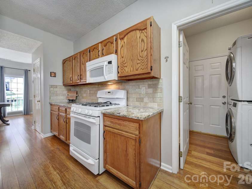 1643 Bridal Trail, Rock Hill, SC 29732.  MLS# CAR4354910, YatesRealty ID 20430. 