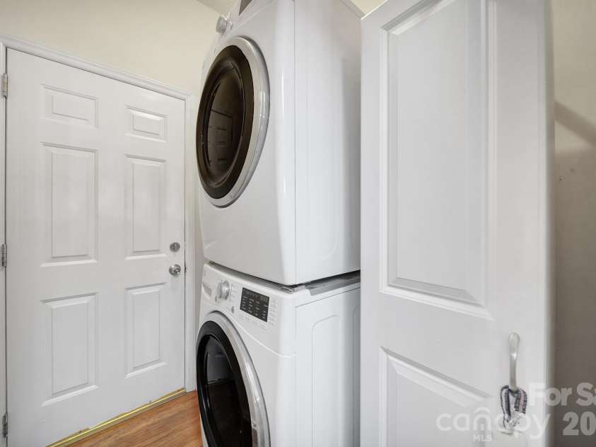 1643 Bridal Trail, Rock Hill, SC 29732.  MLS# CAR4354910, YatesRealty ID 20430. 