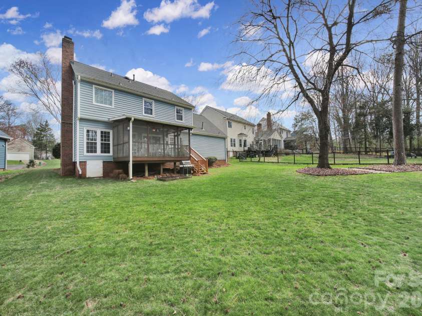 1643 Bridal Trail, Rock Hill, SC 29732.  MLS# CAR4354910, YatesRealty ID 20430. 