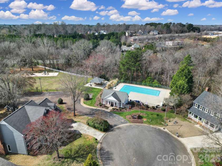 1643 Bridal Trail, Rock Hill, SC 29732.  MLS# CAR4354910, YatesRealty ID 20430. 