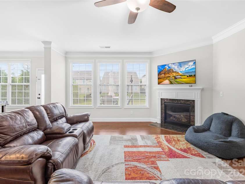 7316 Hamilton Bridge Road, Charlotte, NC 28278.  MLS# CAR4257436, YatesRealty ID 20430. 