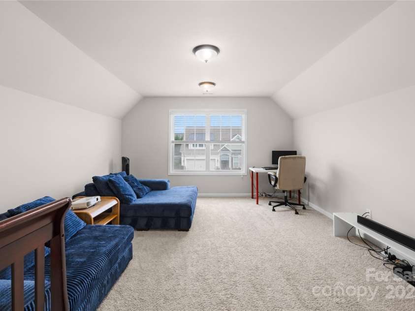 7316 Hamilton Bridge Road, Charlotte, NC 28278.  MLS# CAR4257436, YatesRealty ID 20430. 