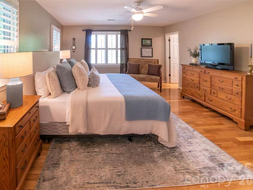 1793 Cedar Drive, Lenoir, NC 28645.  MLS# CAR4375124, YatesRealty ID 20432. 