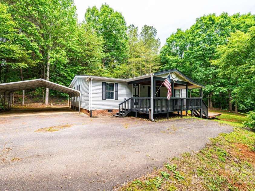51 Emily Lane, Taylorsville, NC 28681.  MLS# CAR4262976, YatesRealty ID 20435. 