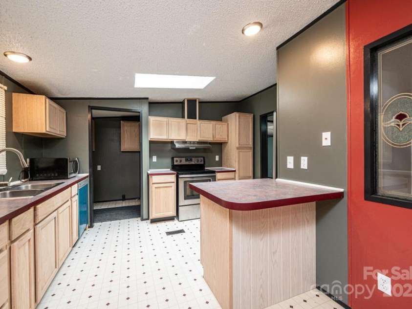 51 Emily Lane, Taylorsville, NC 28681.  MLS# CAR4262976, YatesRealty ID 20435. 