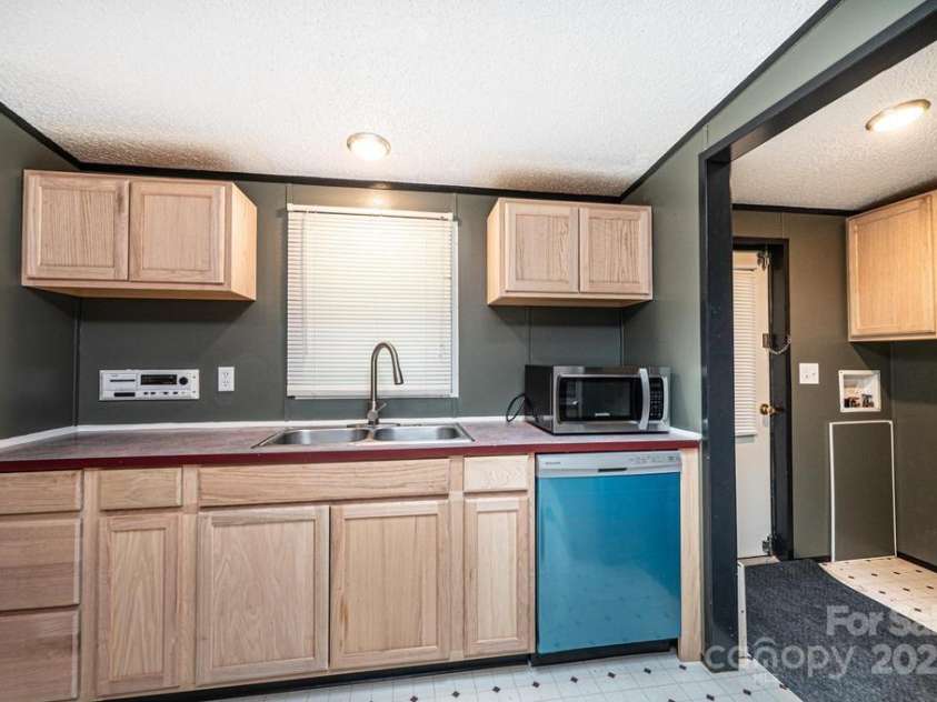 51 Emily Lane, Taylorsville, NC 28681.  MLS# CAR4262976, YatesRealty ID 20435. 