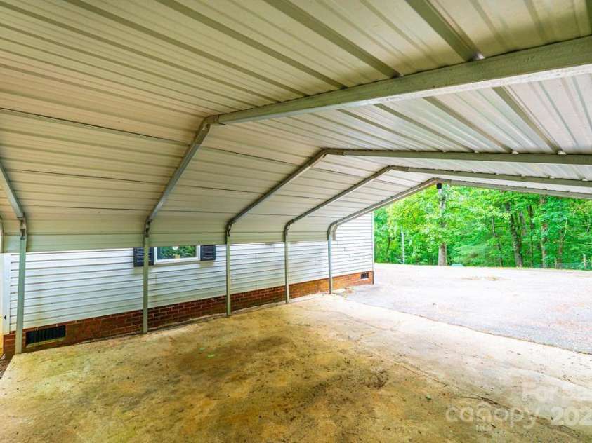 51 Emily Lane, Taylorsville, NC 28681.  MLS# CAR4262976, YatesRealty ID 20435. 