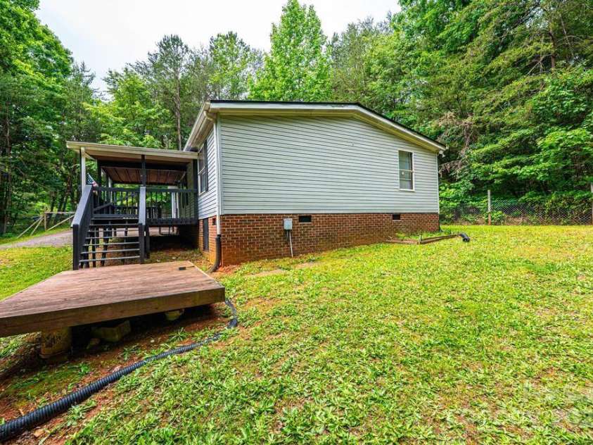 51 Emily Lane, Taylorsville, NC 28681.  MLS# CAR4262976, YatesRealty ID 20435. 