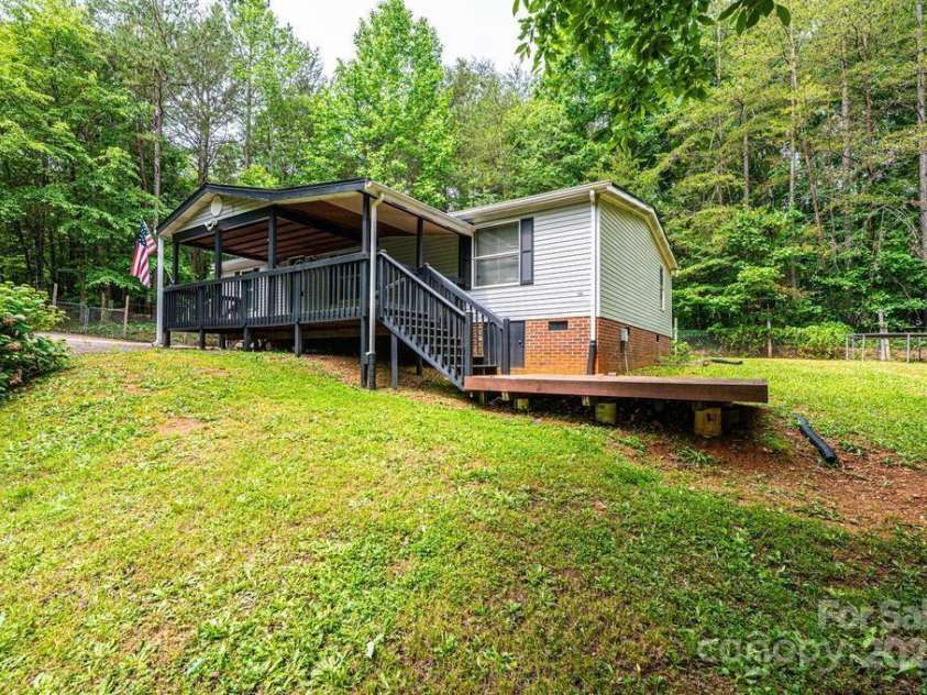 51 Emily Lane, Taylorsville, NC 28681.  MLS# CAR4262976, YatesRealty ID 20435. 