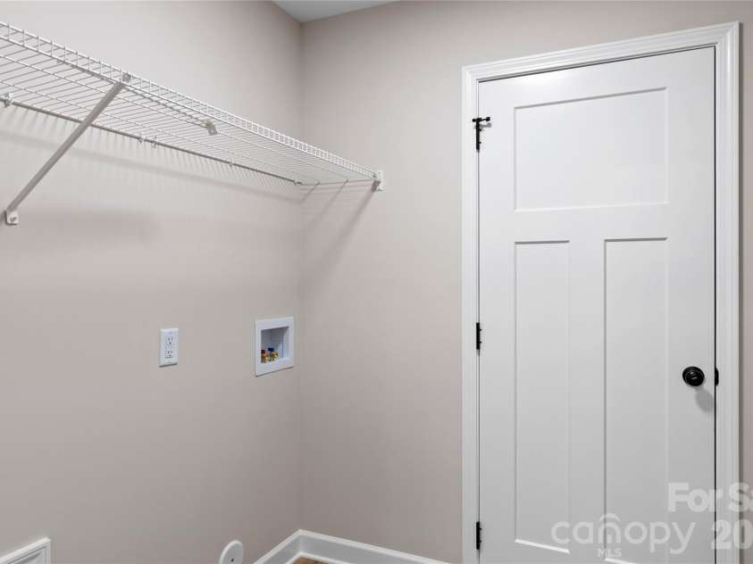 5044 Polk Avenue, Winston Salem, NC 27106.  MLS# CAR4380224, YatesRealty ID 20437. Laundry