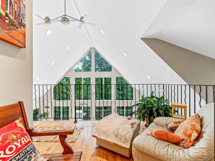 350 Mckissick Road, Flat Rock, NC 28731.  MLS# CAR4263191, YatesRealty ID 20438. 