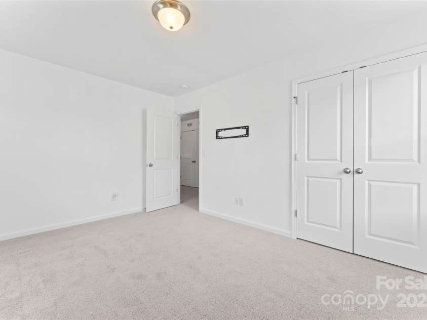 231 Anvil Draw Place, Rock Hill, SC 29730.  MLS# CAR4270839, YatesRealty ID 20440. 