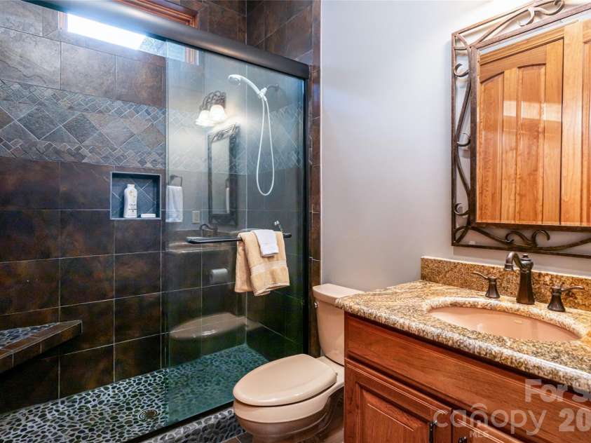 326 Summit Drive, Whittier, NC 28789.  MLS# CAR4374741, YatesRealty ID 20443. 