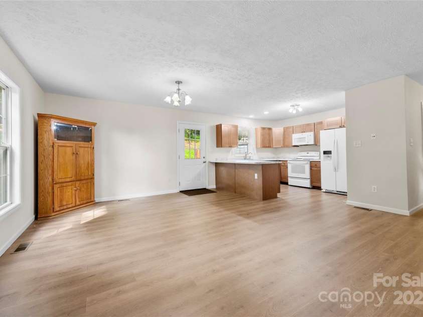 55 Gilbert B Crook Road, Candler, NC 28715.  MLS# CAR4268446, YatesRealty ID 20443. 